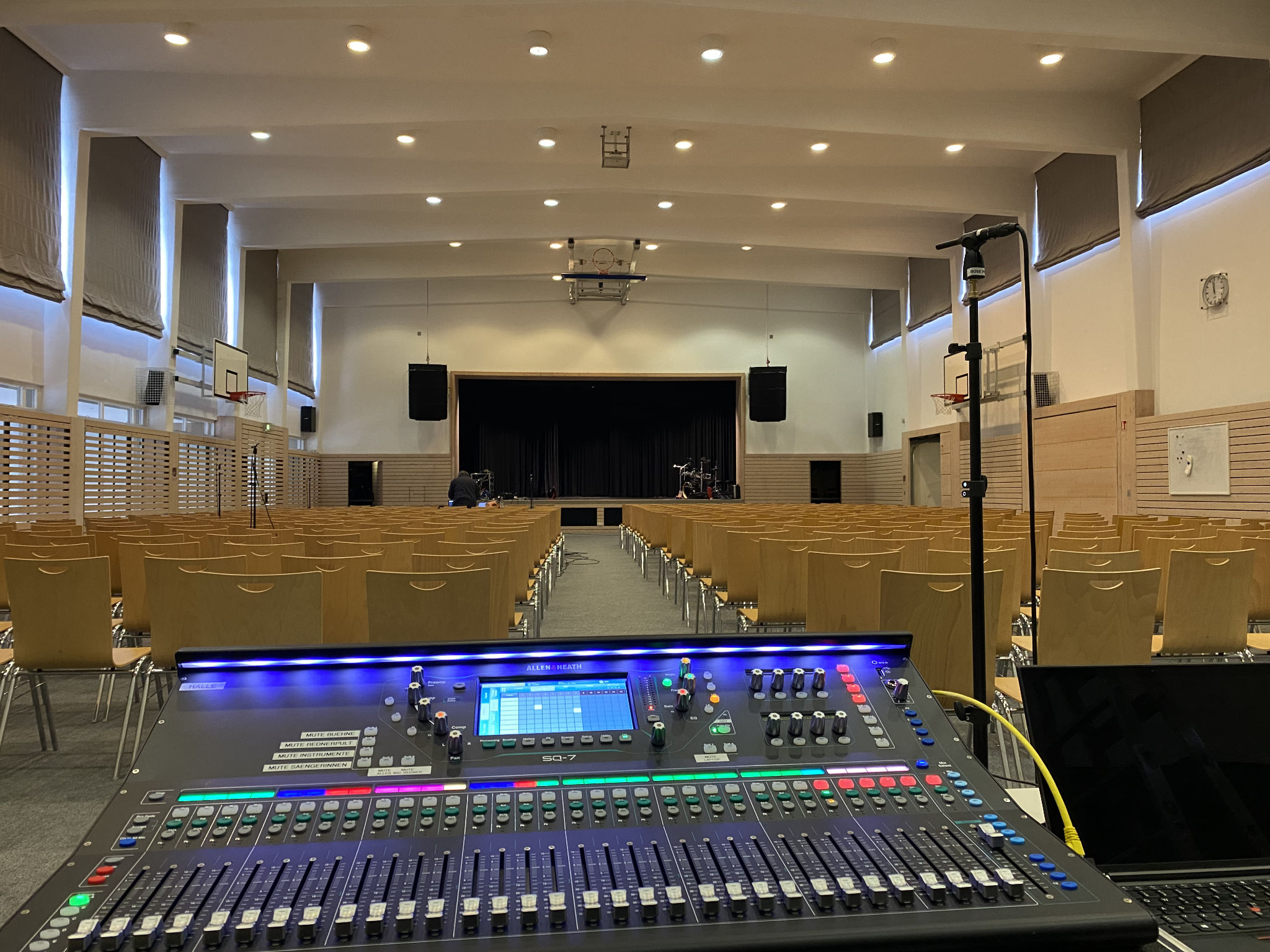 Bose Arenamatch linearray 9